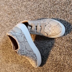 Faux snakeskin sneakers, 8